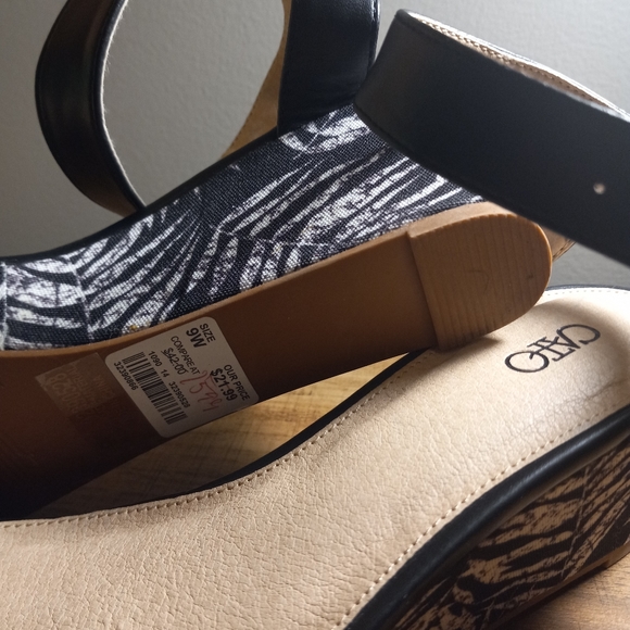 Cato low wedge sandal - Picture 5 of 5